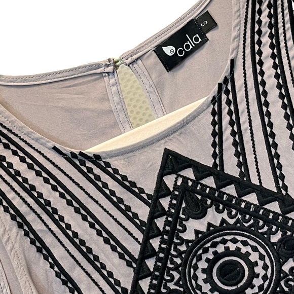 Cala Small Women’s Dress Embroidered 100% Cotton Keyhole - Picture 3 of 4